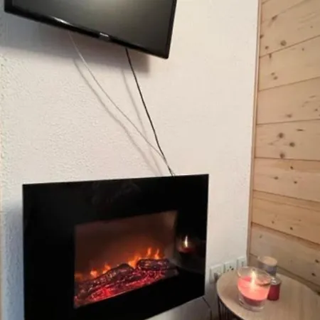 Studio T1 Bis / 4 Pers, Terrasse, Parking, Piscine, Proche Montagne - Fr-1-234-309 *